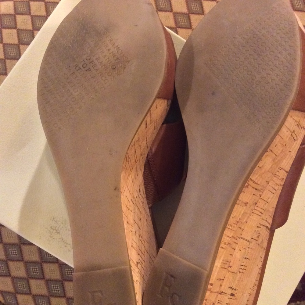 🌺 Wedges - Picture 5 of 6